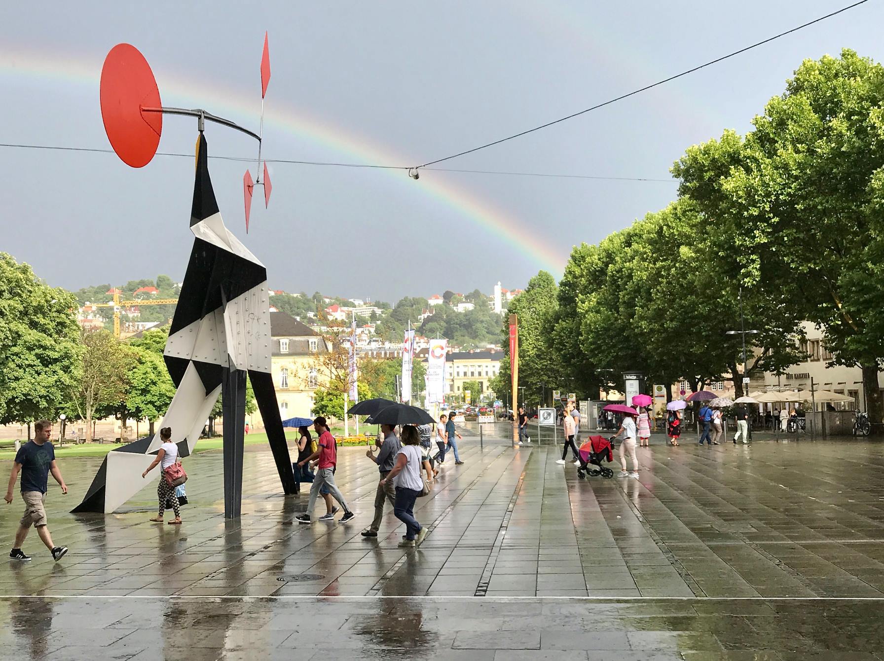 Regenbogen über der Planie: Hoffnungszeichen für Stuttgarts künftige Stadtentwicklung