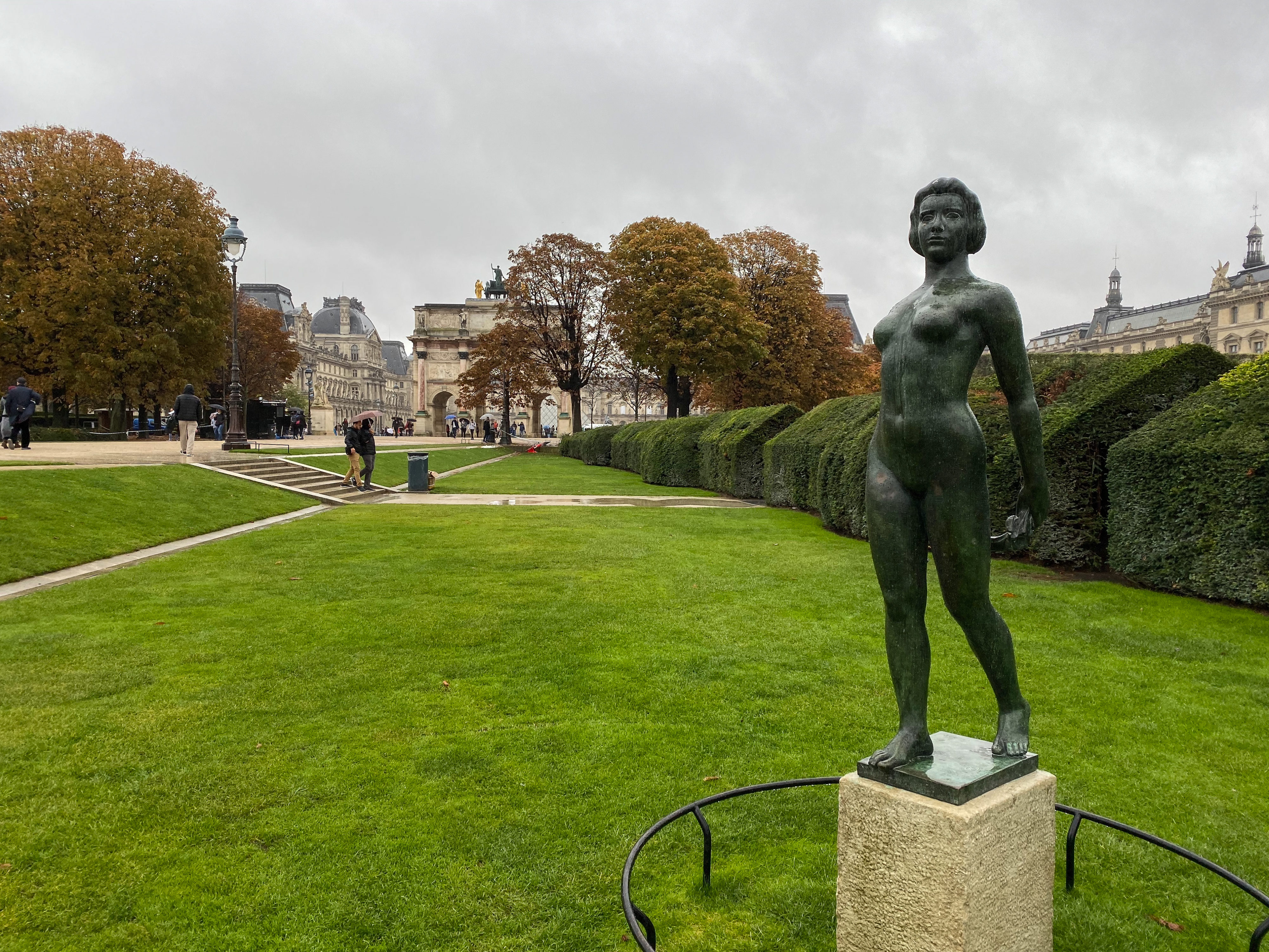 Paris Jardin du Carrousel Maillol