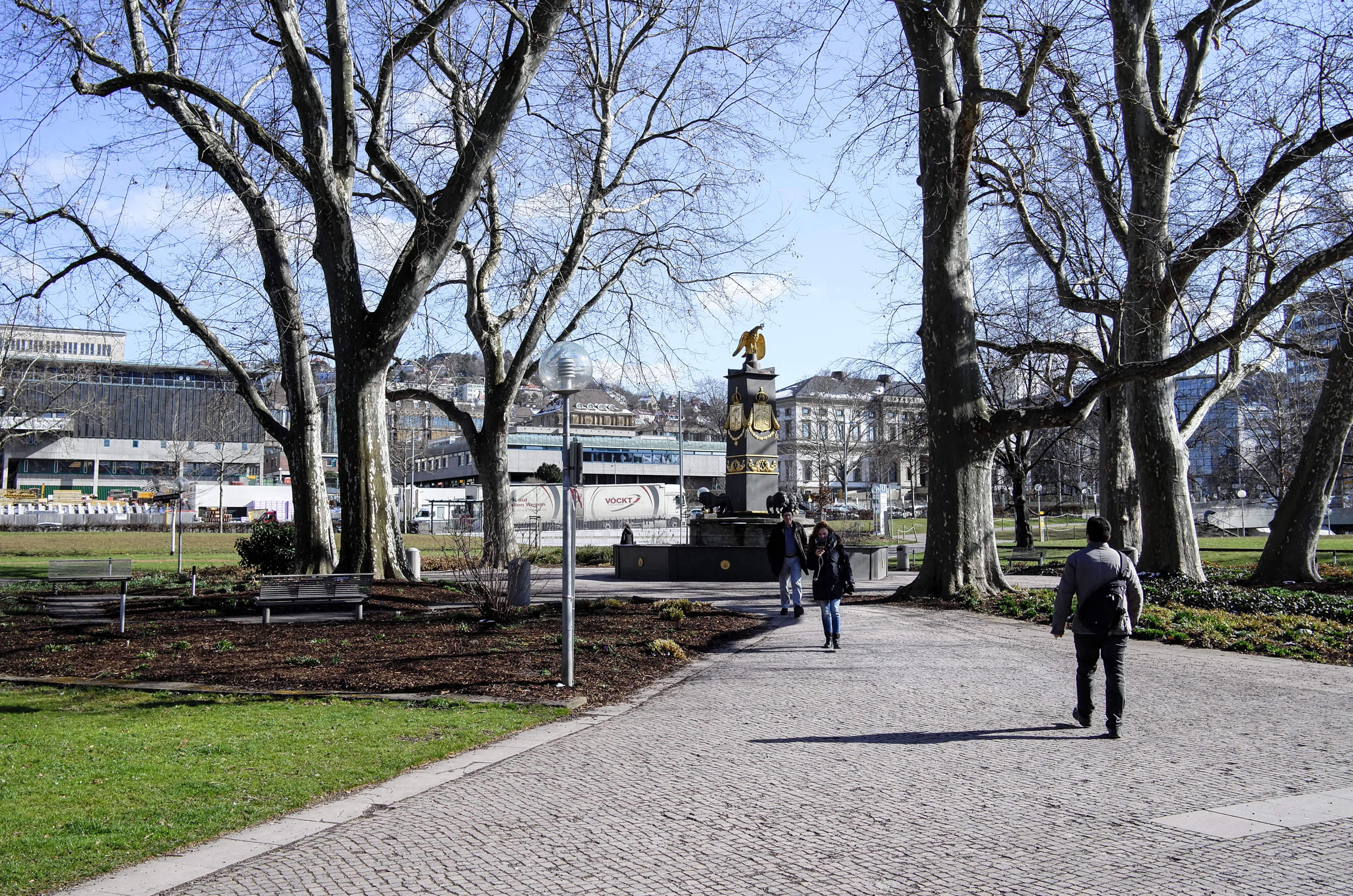 Akademiegarten Löwenbrunnen als einziger Rest der Carlsakademie