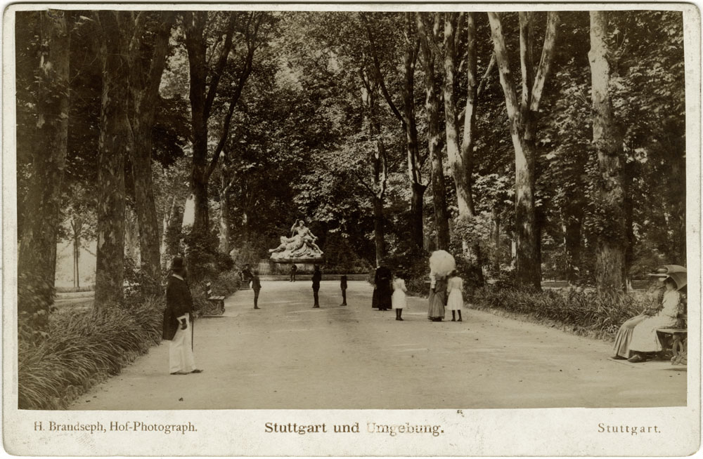 Parkallee mit Eberhardsgruppe Hermann Brandseph