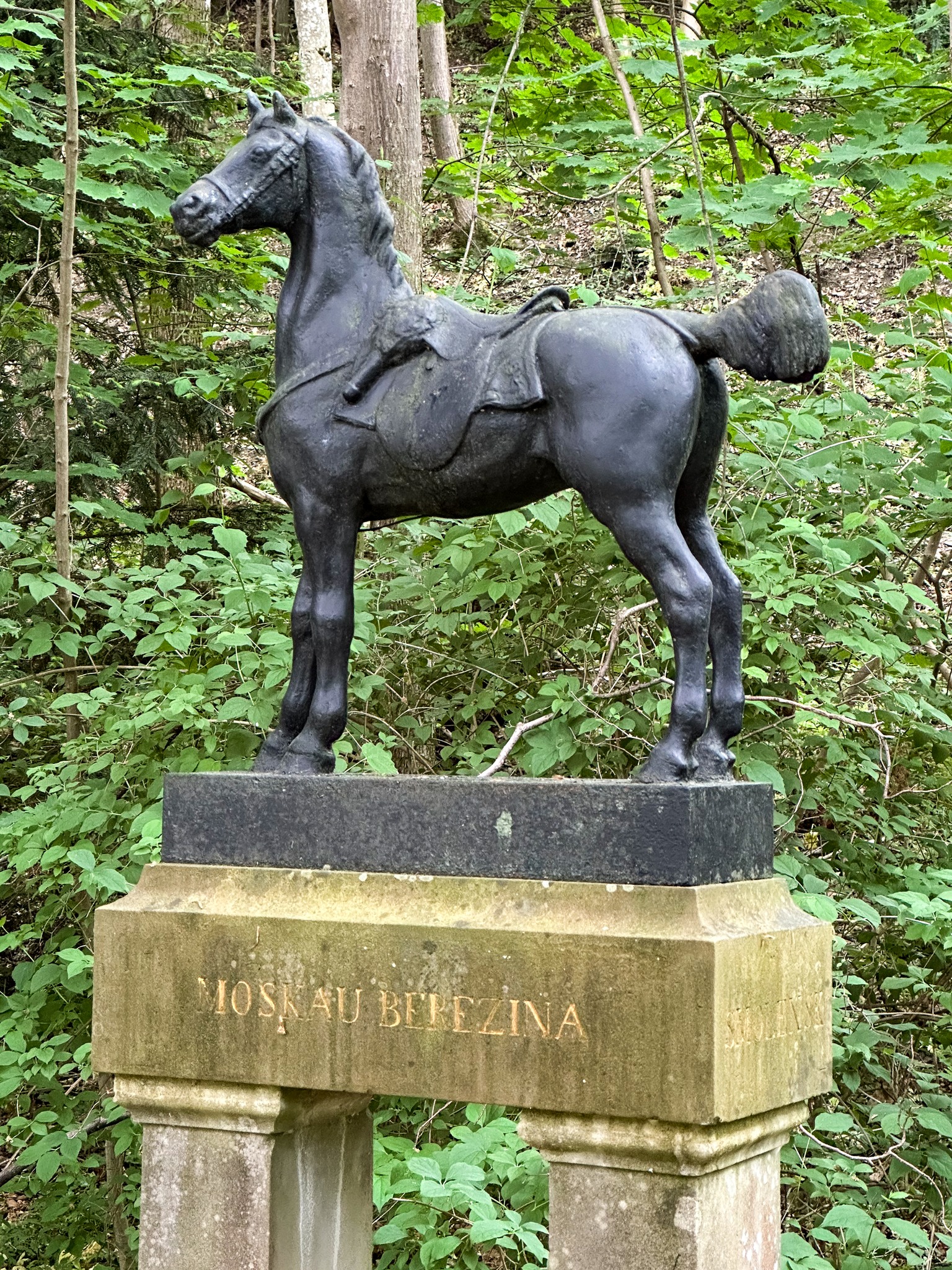 Schloss Fachsenfeld II – das Rappendenkmal