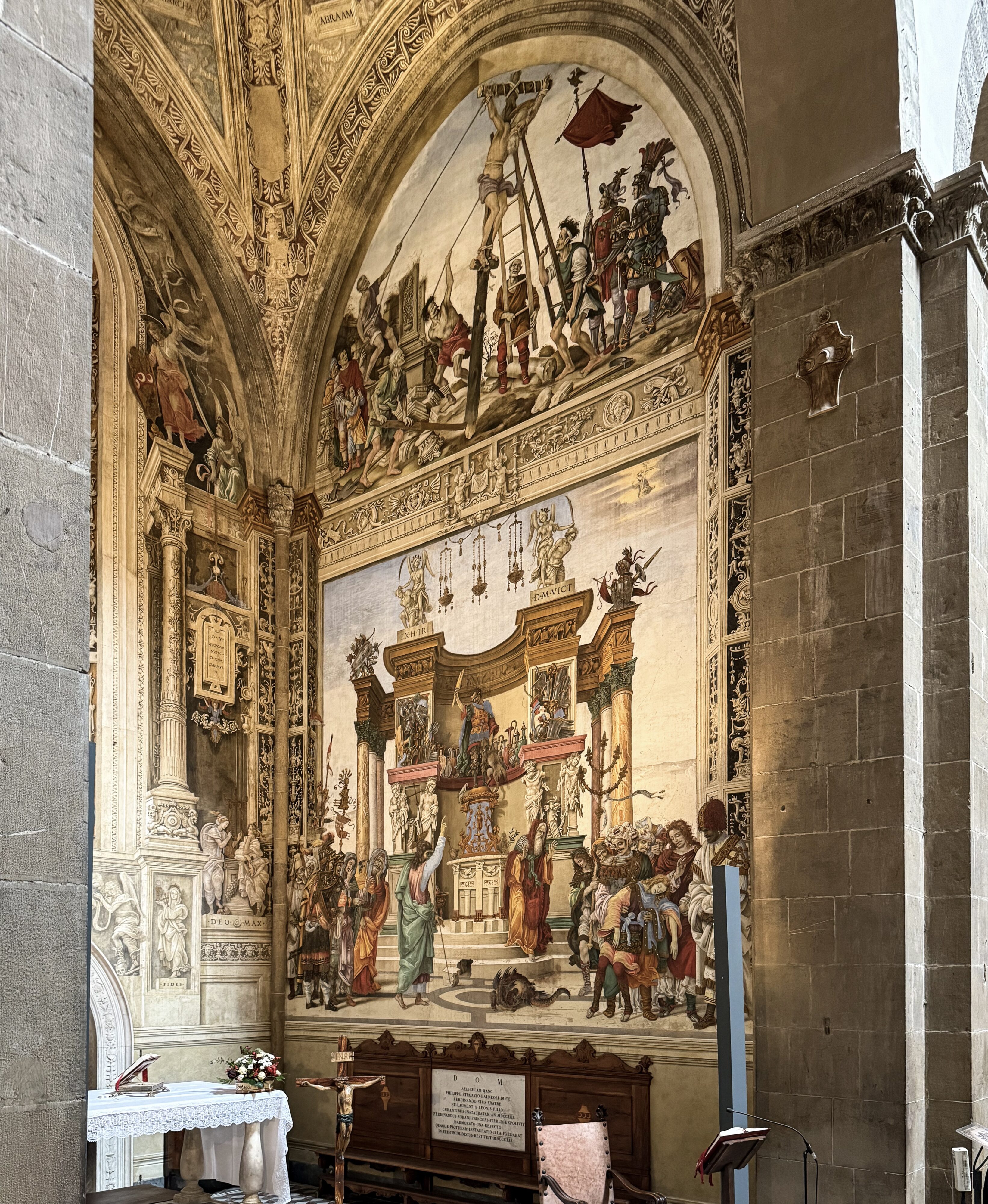 Florenz, Santa Maria Novella: Filippino Lippi – Cappella Strozzi: der Hl. Philipp erweckt einen Jungen zum Leben