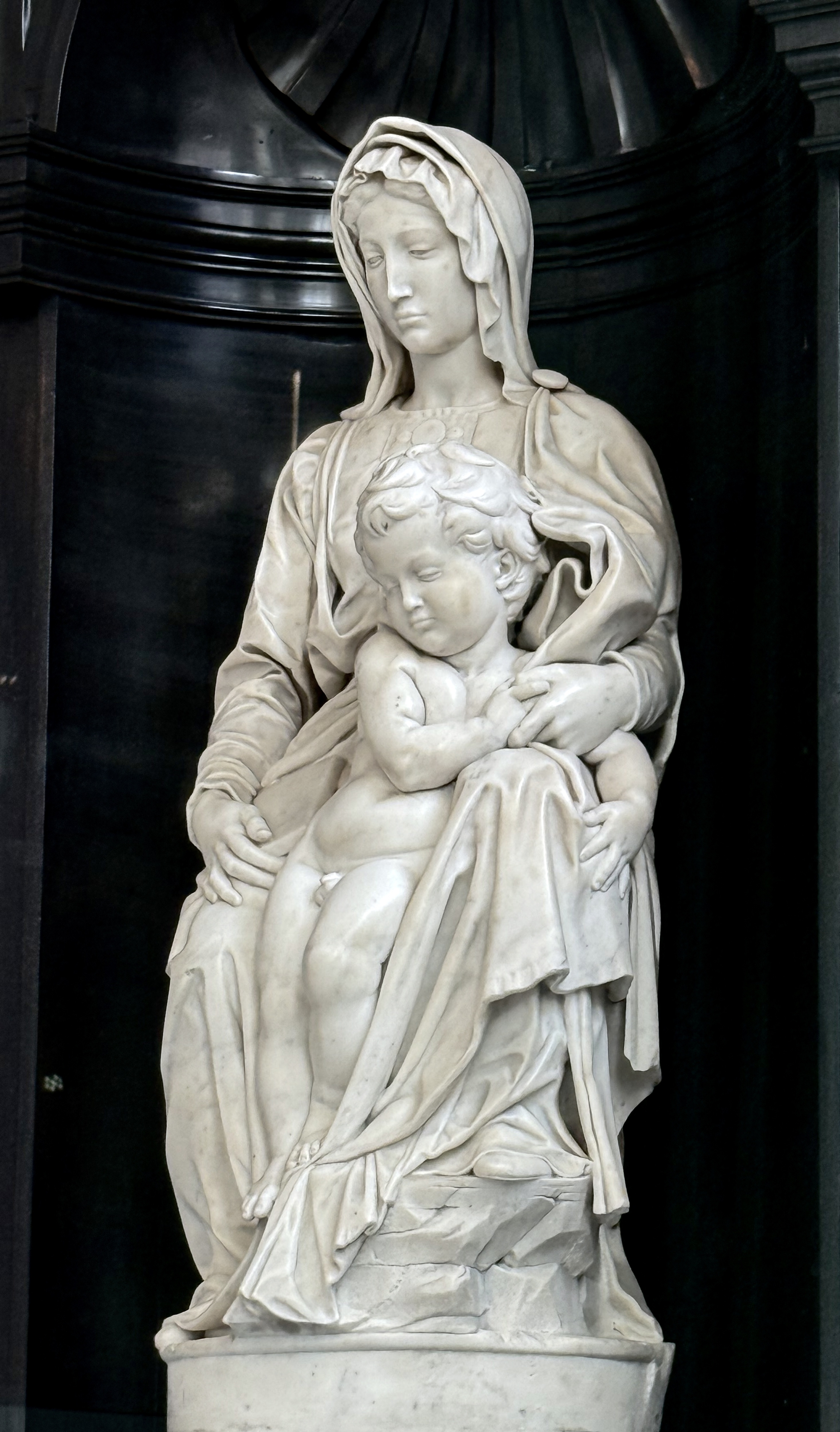 Michelangelo, Madonna mit Kind, Brügge, Liebfrauenkirche