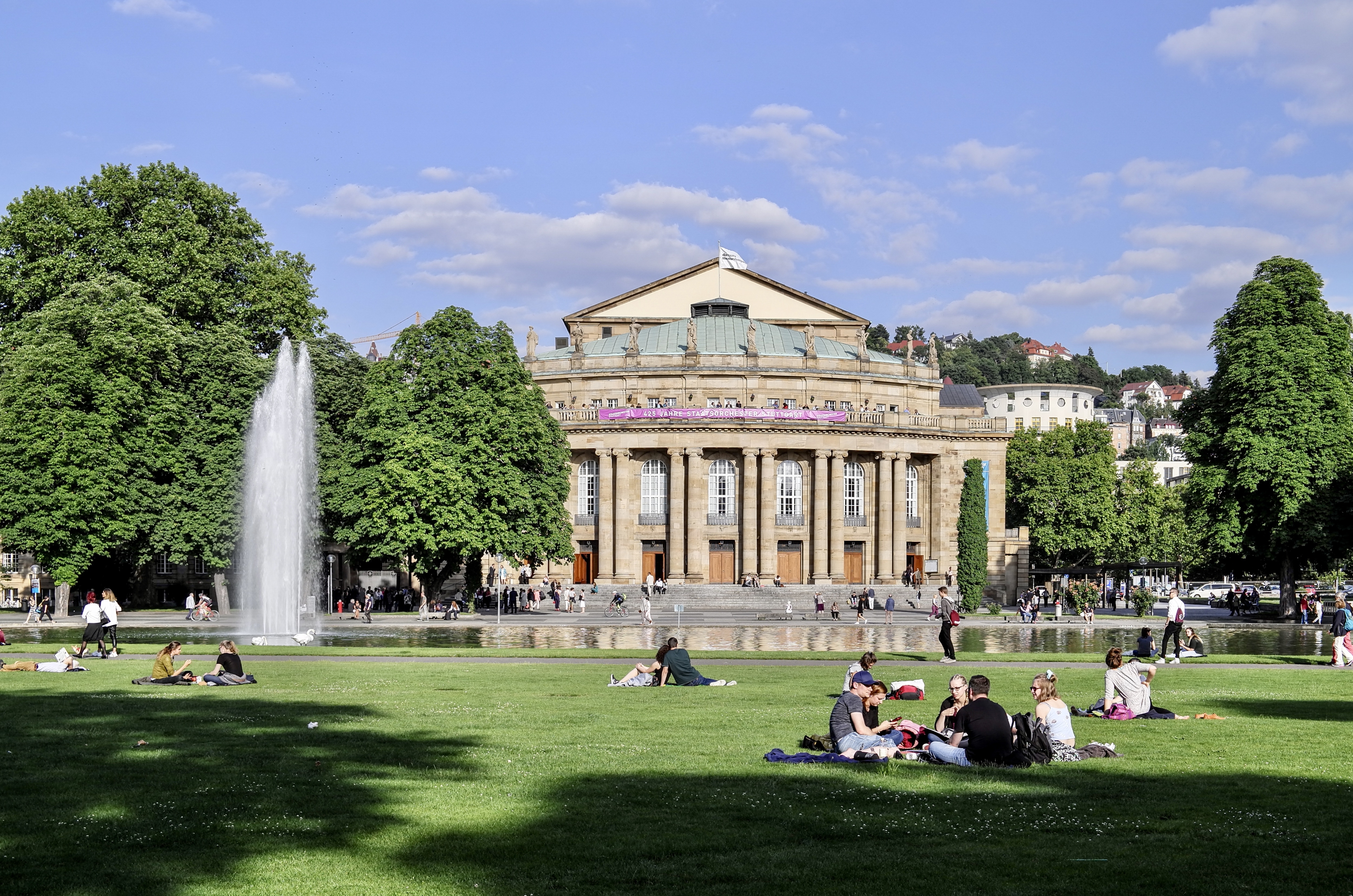 Eine neue Oper für Stuttgart neben der jetzigen 2018