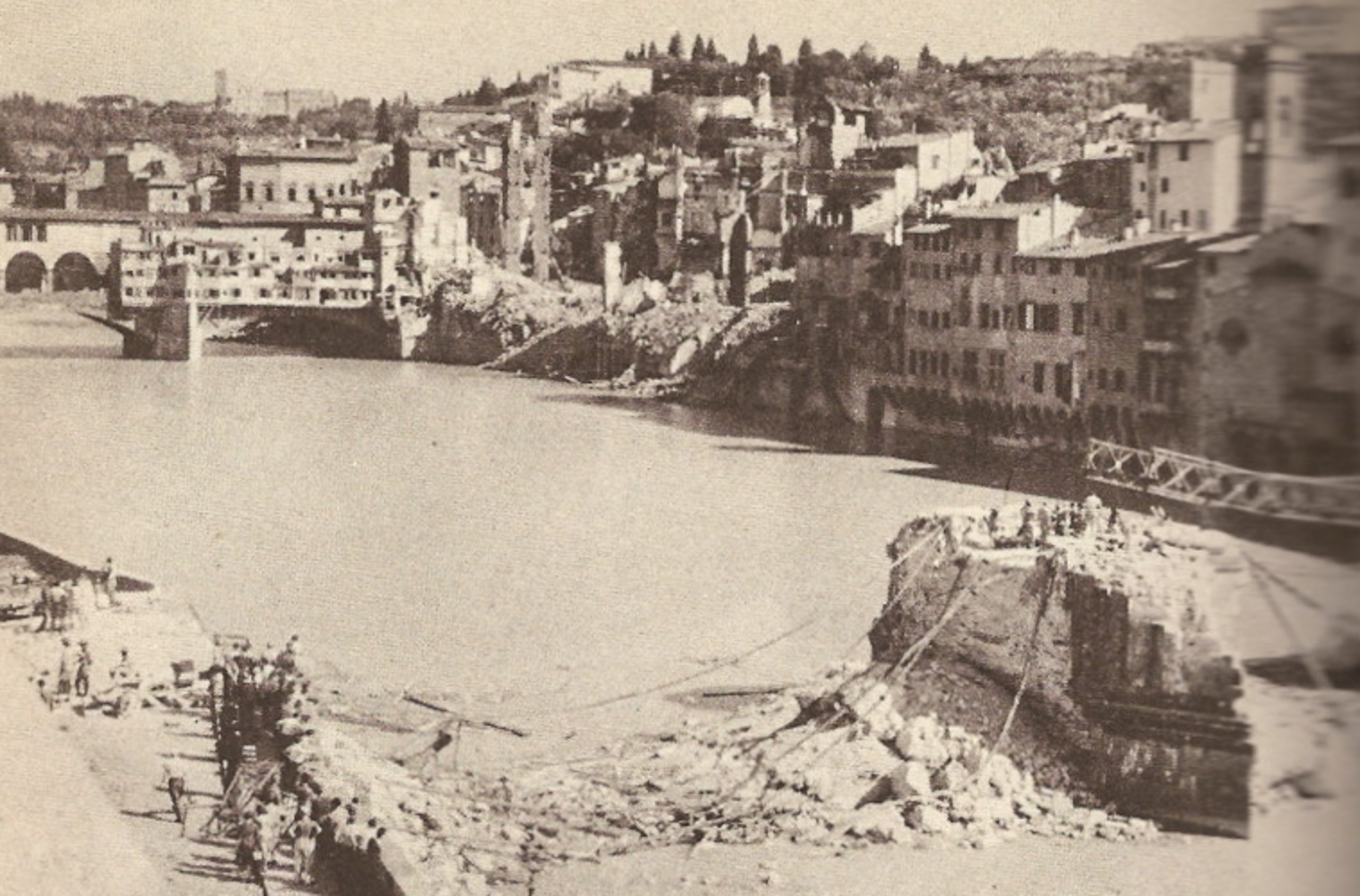 Ponte Vecchio 1944 nach Sprengungen deutscher Truppen