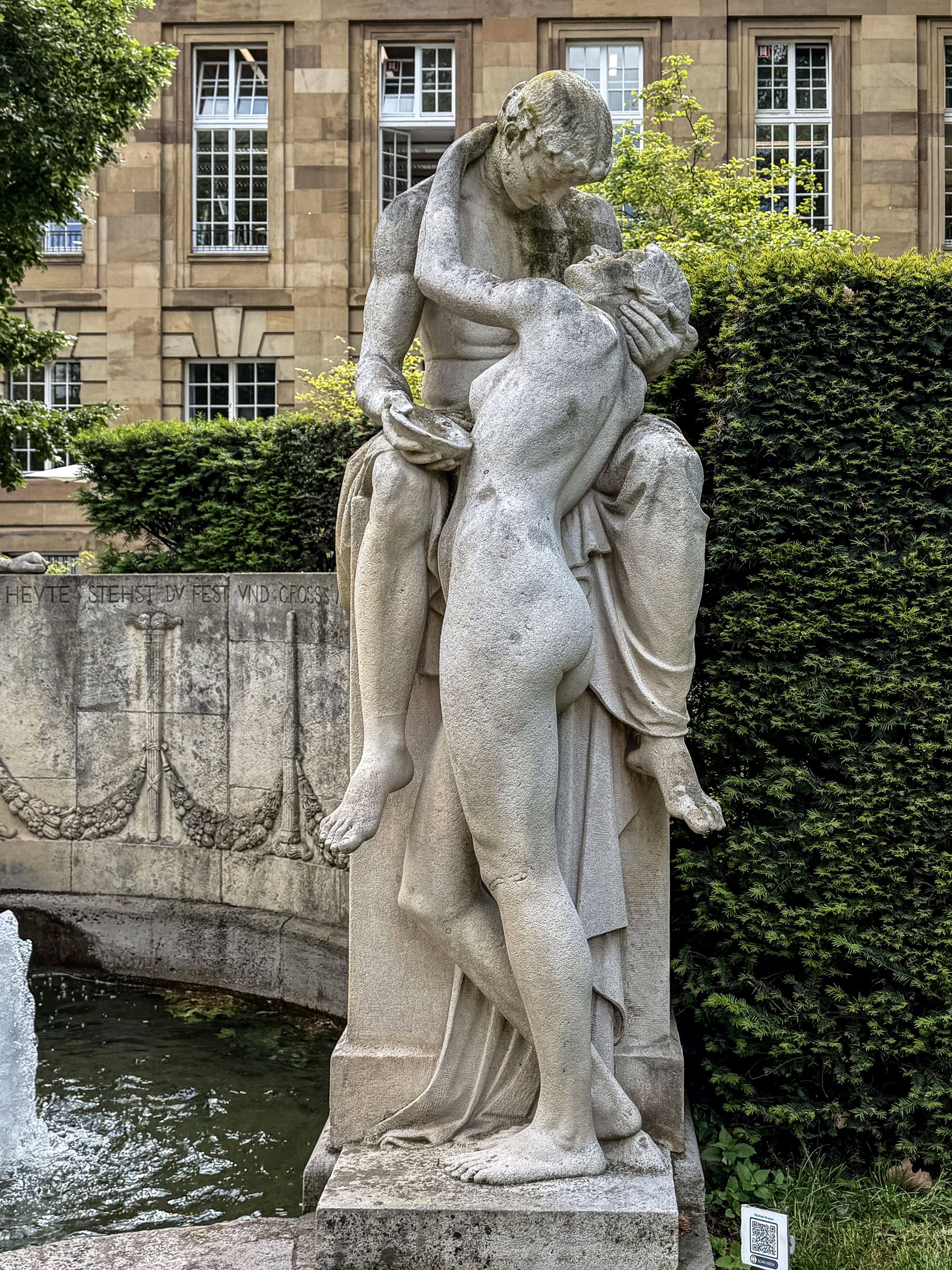 Karl Donndorf, Schicksalsbrunnen: die Freude